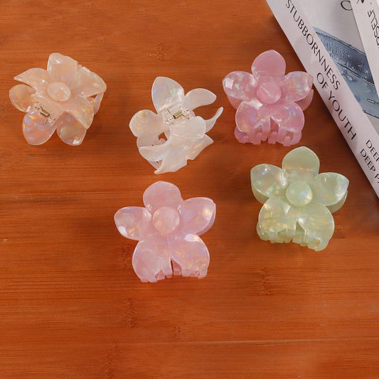 CWAHA1614_SIMPLE SOLID COLOR FLOWERS HAIR CLAW CLIP