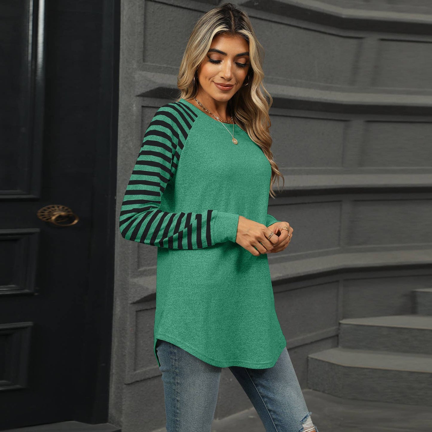 STRIPED PATCHWORK CREW NECK LONG SLEEVE T-SHIRT