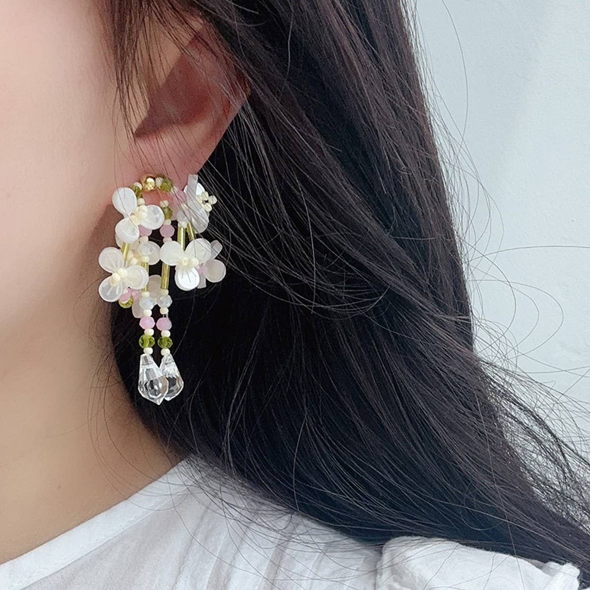 LIVELY AND PURE WATER DROP TASSEL EARRINGS