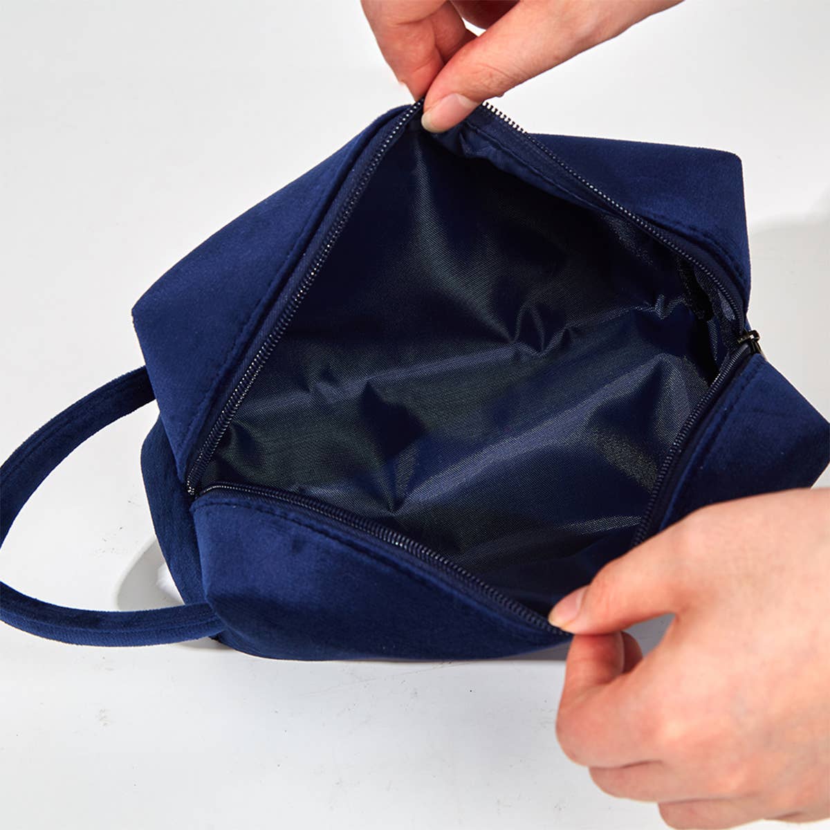 PORTABLE COSMETIC STORAGE BAG MAKEUP BAG_CWAB1437