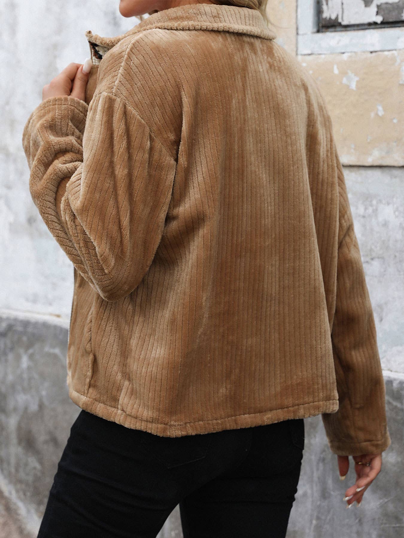 Lapel plush pocket zipper solid color coat