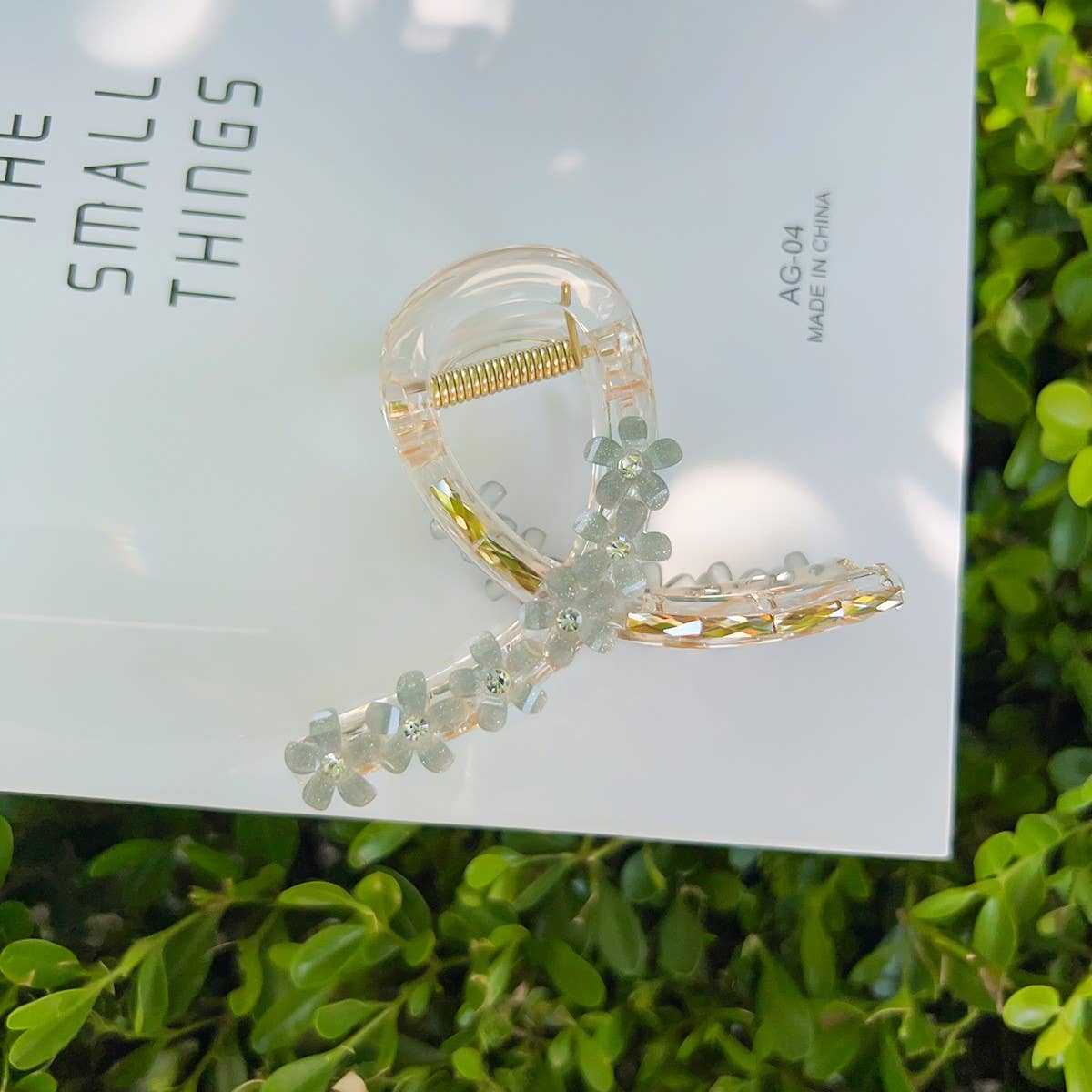 Elegant Glass Flower Hair Claw Simple Shark Clip_CWAHA1579