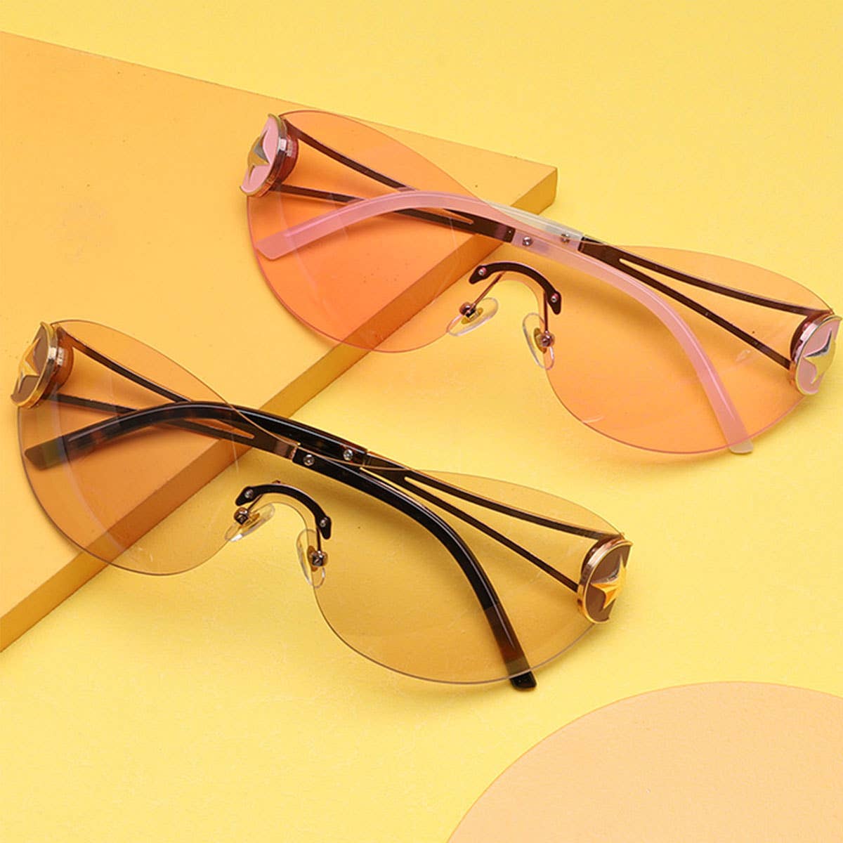 Y2K LARGE-FRAME SUNGLASSES WITH FIVE-POINTED STARS_CWASG0151