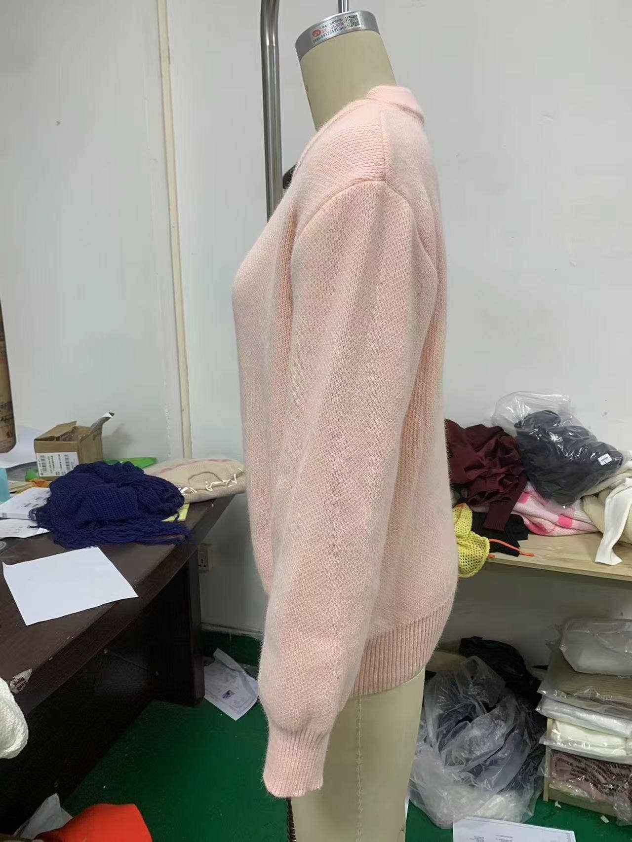 SOLID COLOR SWEET CREW-NECK PULLOVER SWEATER