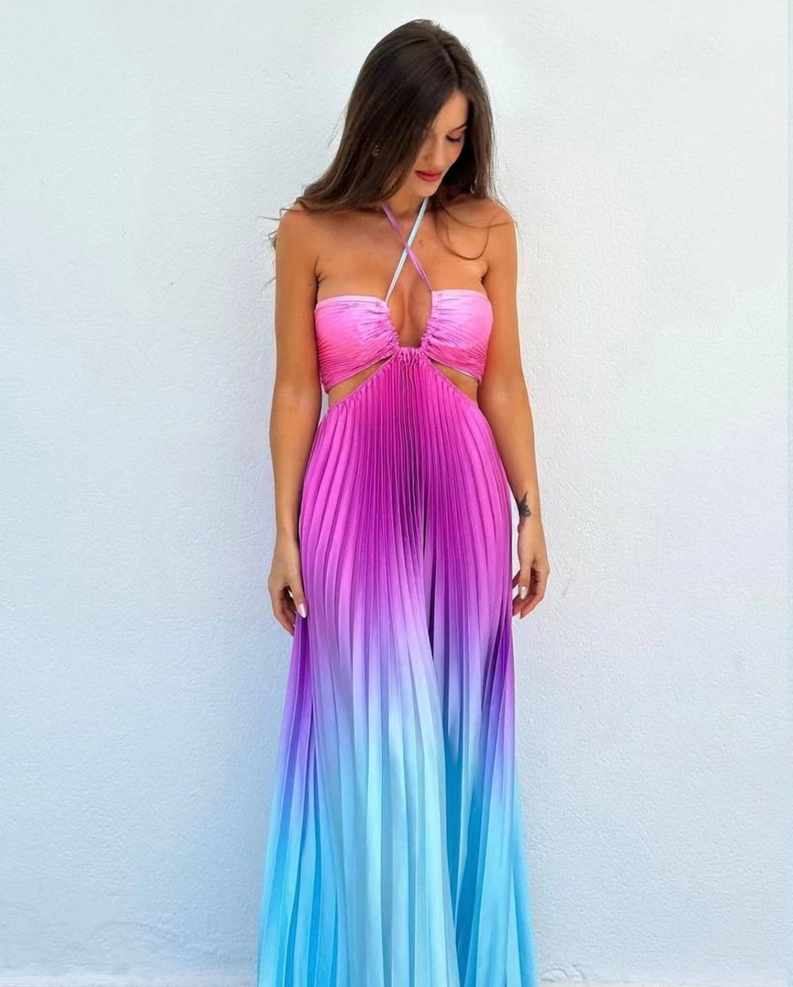 Gradient Halter Pleated Beach Vacation Dress