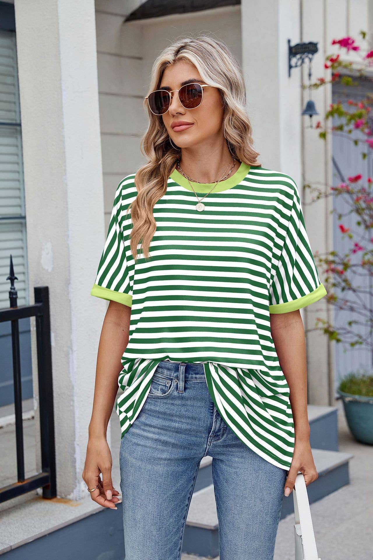 Round neck sleeved striped short-sleeved T-shirt