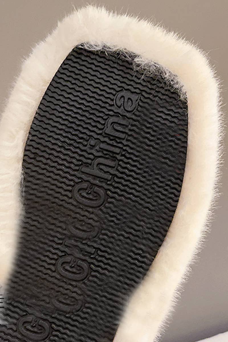 COLOR BLOCK CRISS CROSS HOME SLIPPERS