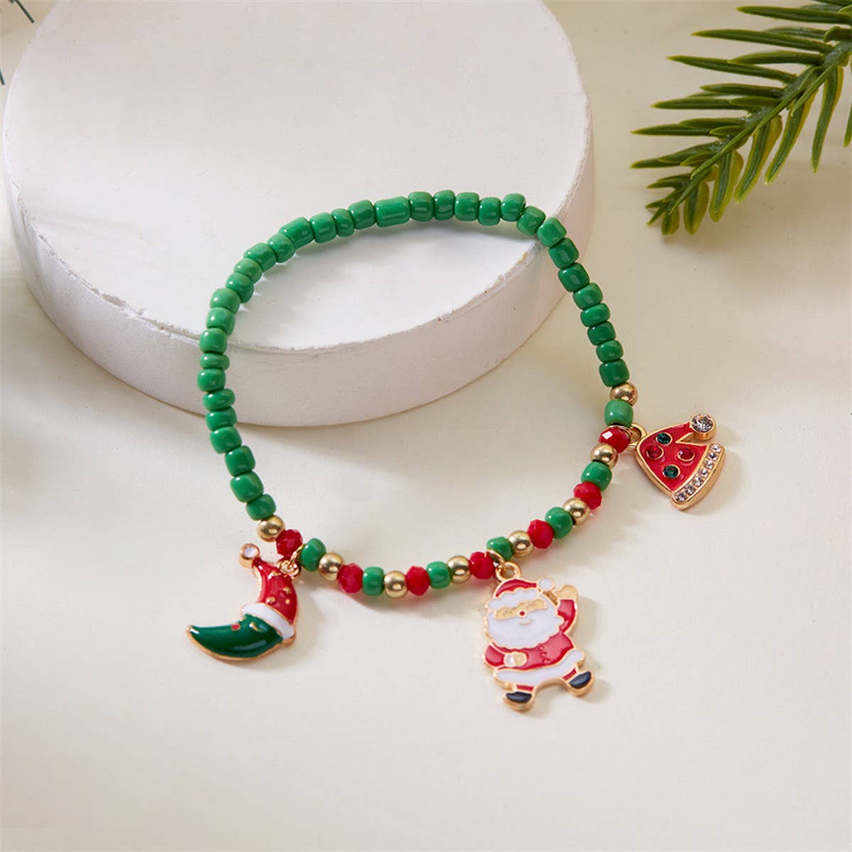 CHRISTMAS CANE PENDANT RICE BEAD BRACELET
