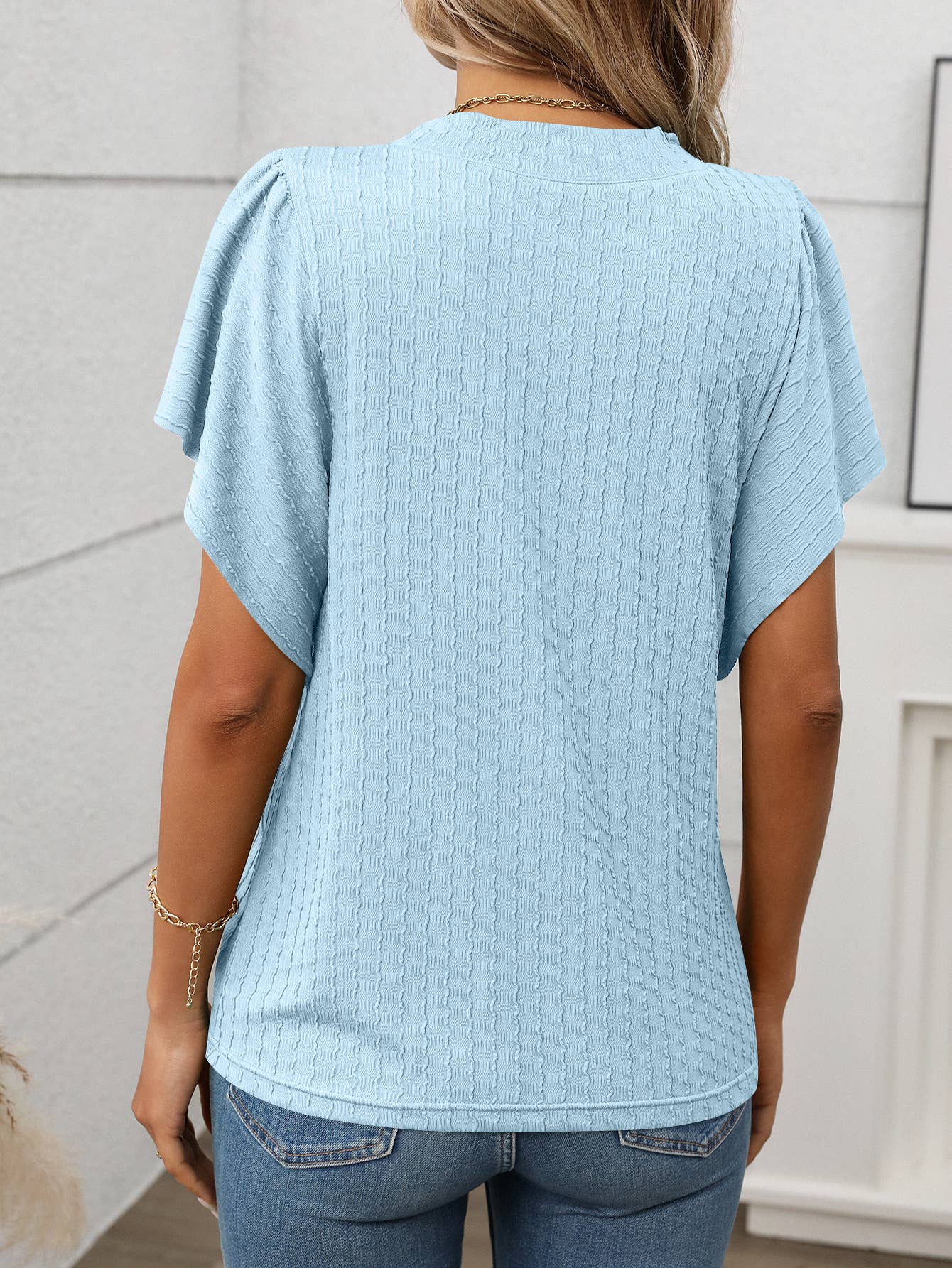Solid color round neck short sleeve T-shirt