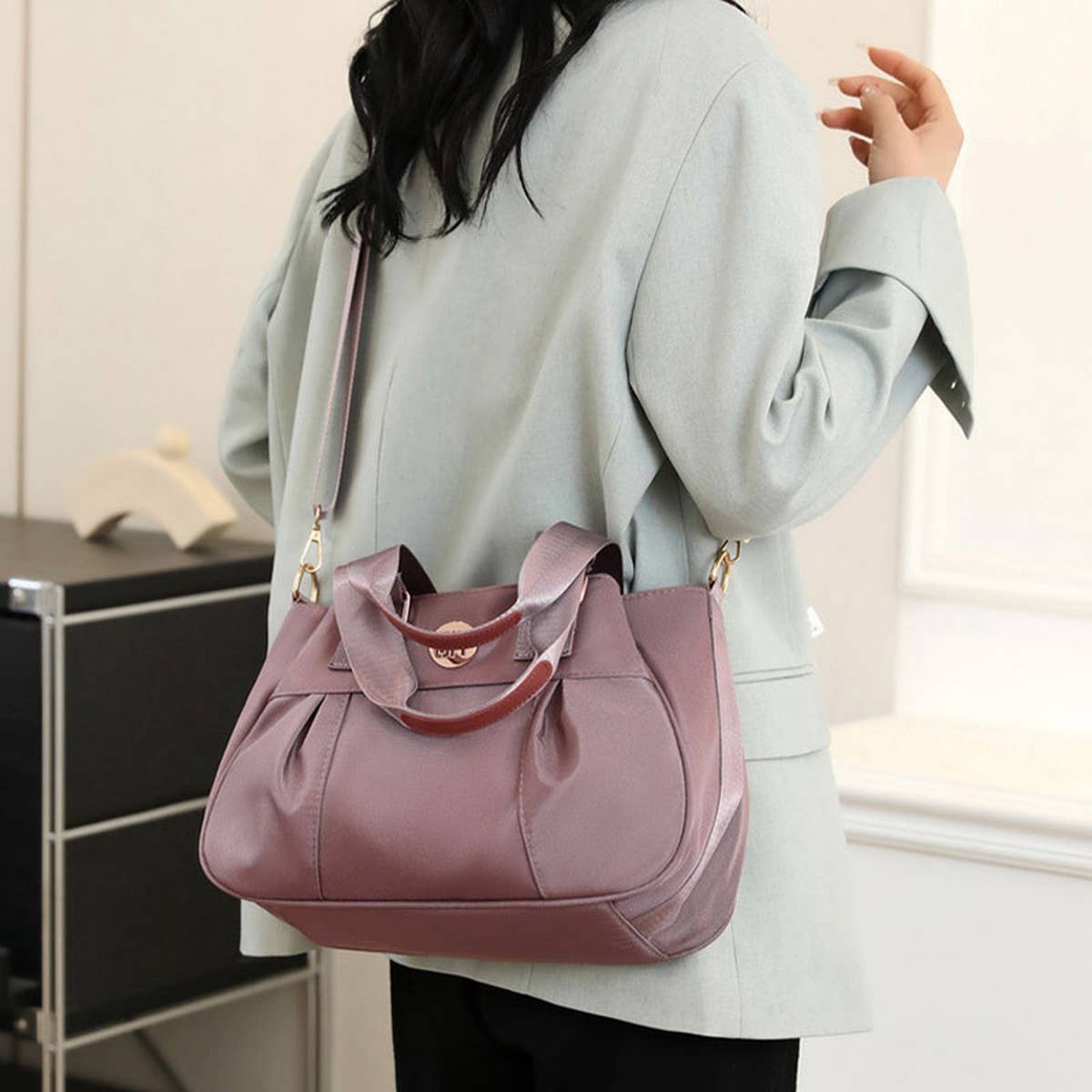 RETRO FASHION CASUAL SHOULDER MESSENGER BAG_CWAB3485