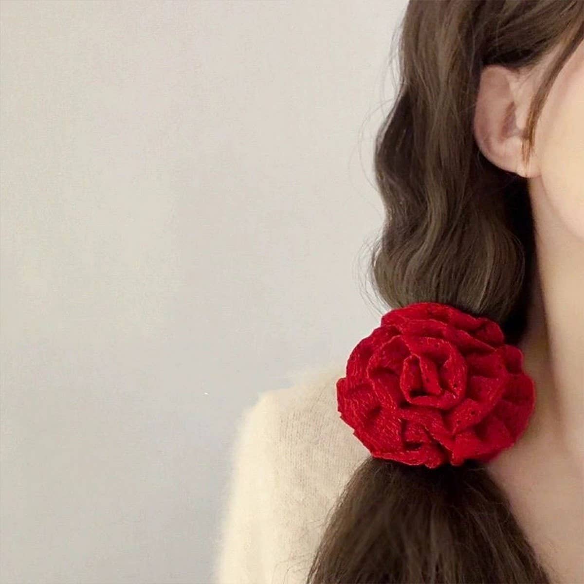GENTLE AND WHITENING RED ROSE HAIRBAND