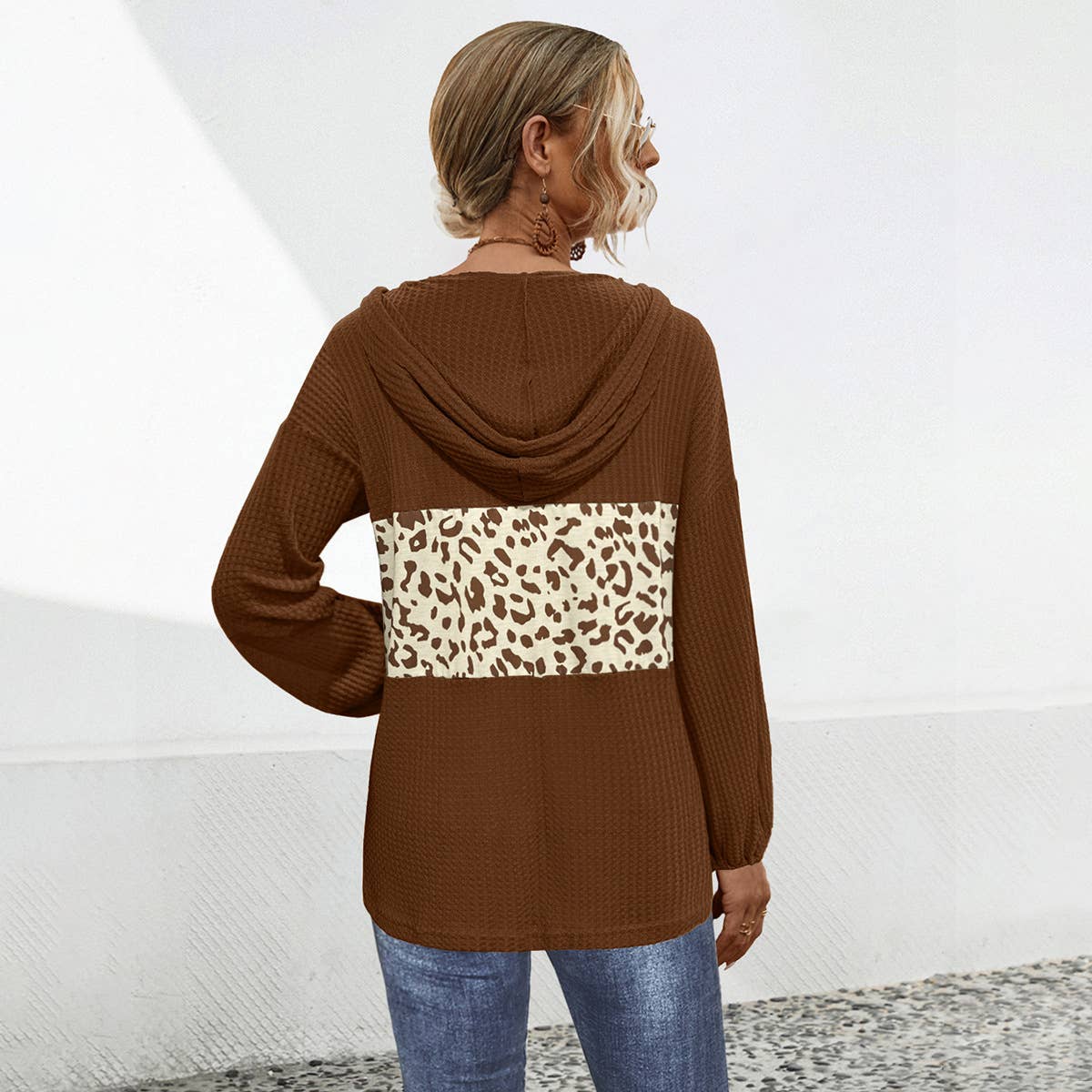 LEOPARD PRINT SPLICED LONG-SLEEVED HOODIE