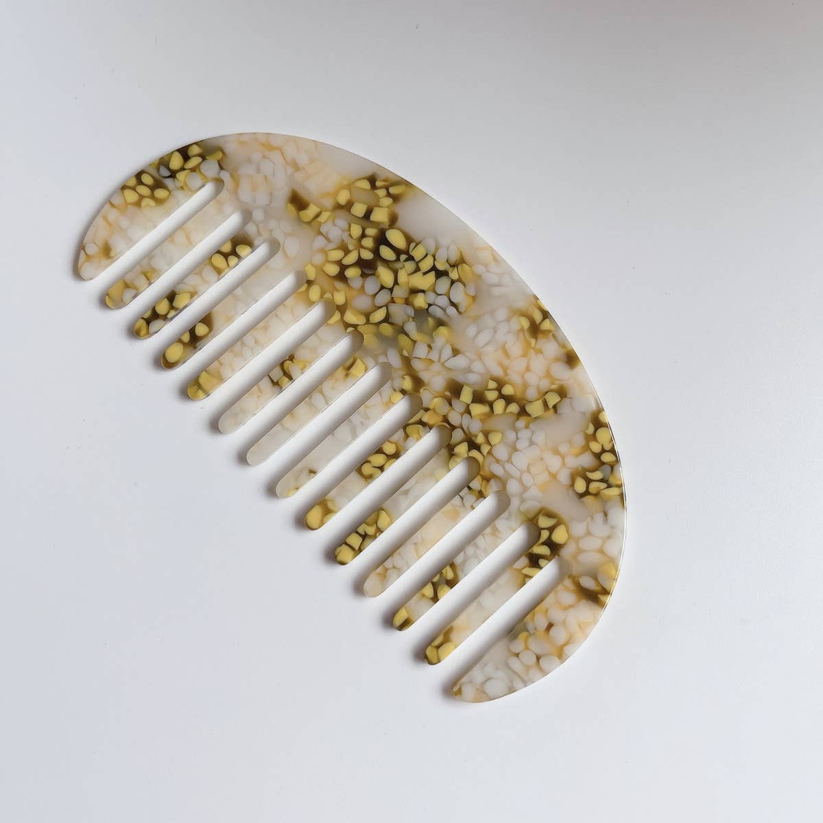 RETRO COLORFUL SPOTTED PATTERN COMB_CWMM1089