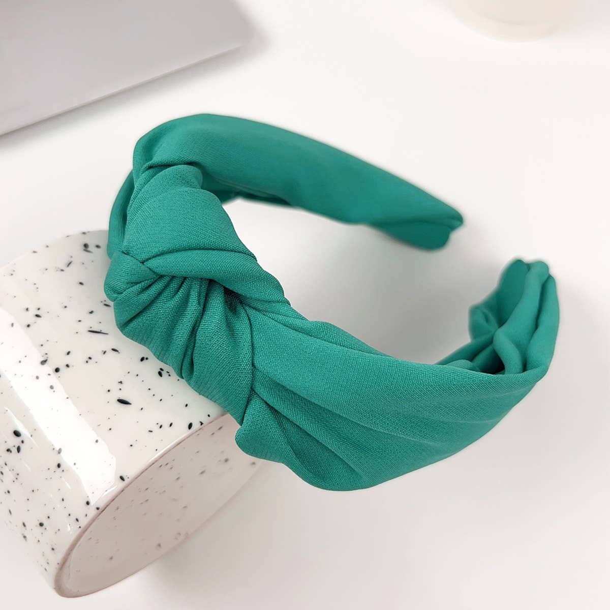 Wide-edge solid-color fabric cross knot headband