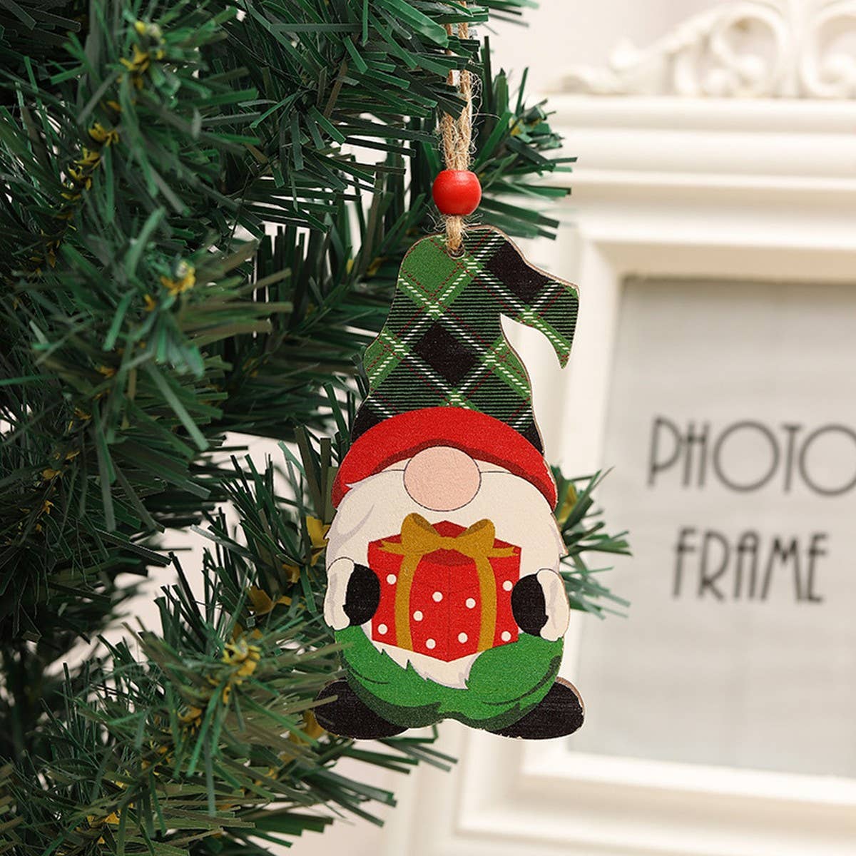 CHRISTMAS DECORATIONS PAINTED WOODEN PENDANTS