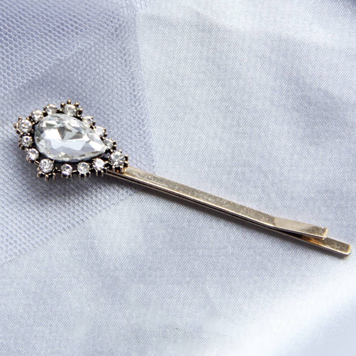 DISTRESSED VINTAGE STYLE PEARL AND DIAMOND HAIRPIN_CWAHA1216