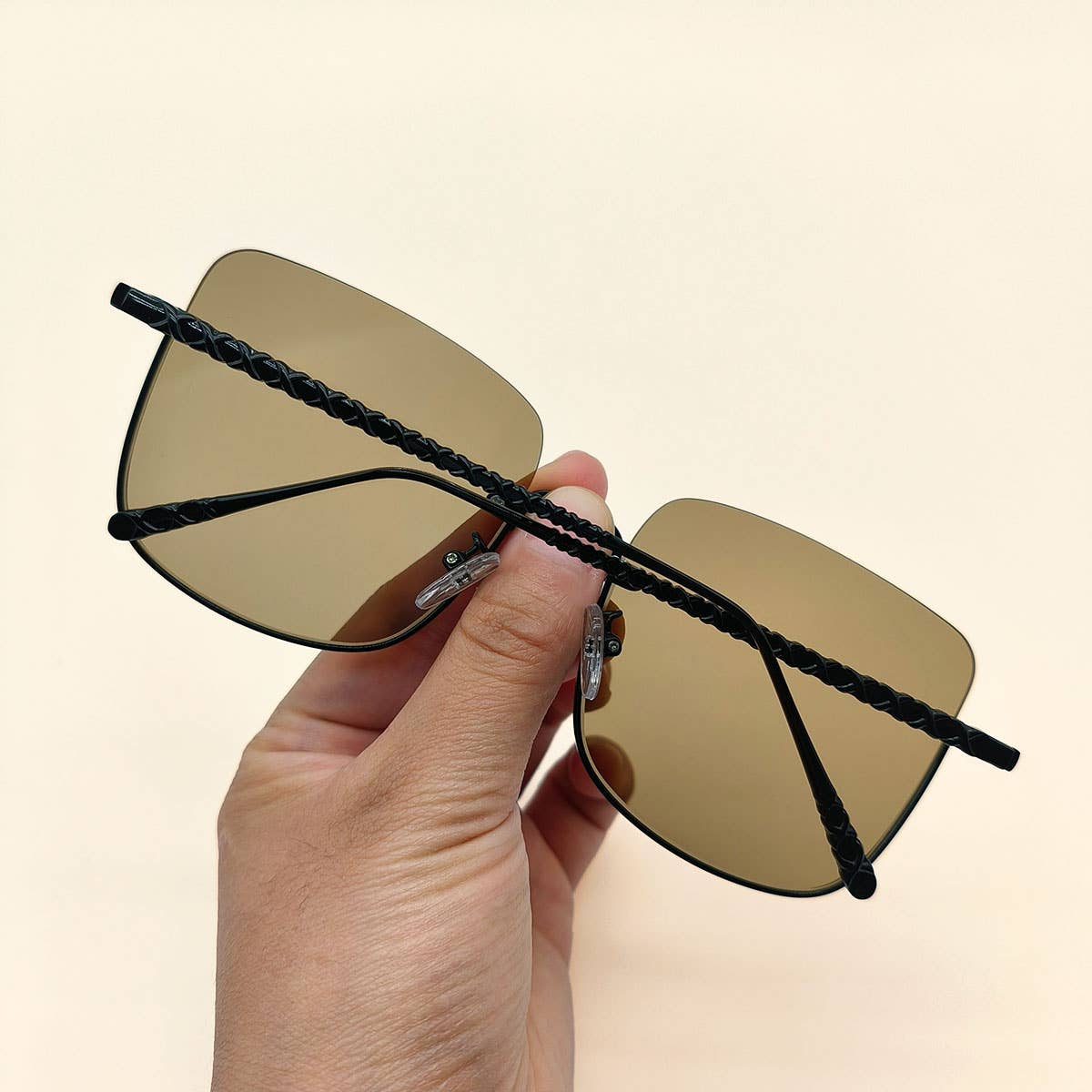 HALF FRAME SQUARE FASHION SUNGLASSES