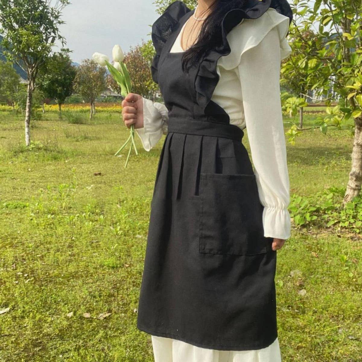 WATERPROOF AND FRESH RUFFLED STRAP CROSS APRON