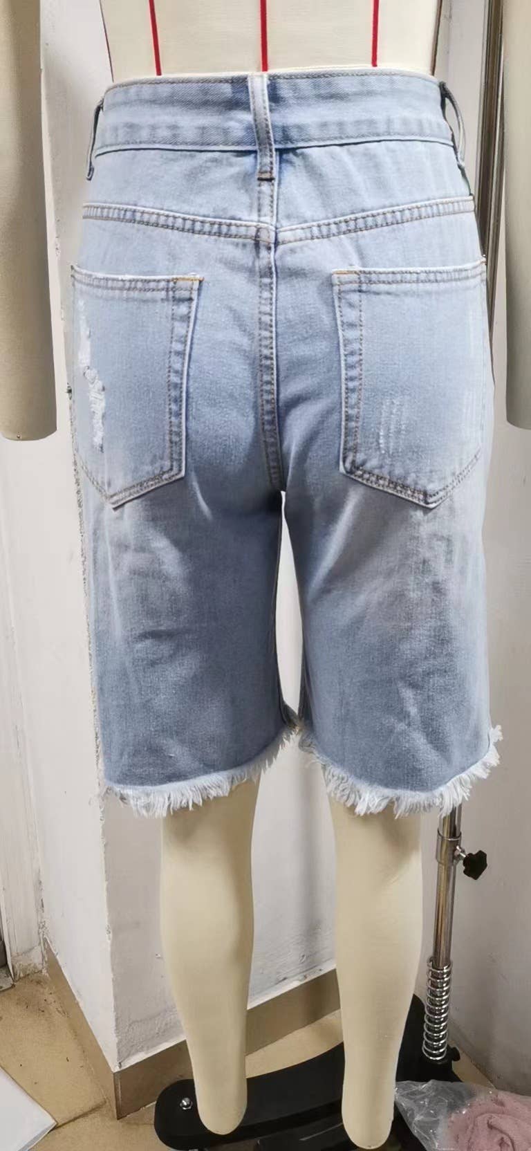 WASHED RAW EDGE 5 MINUTE CASUAL SHORTS