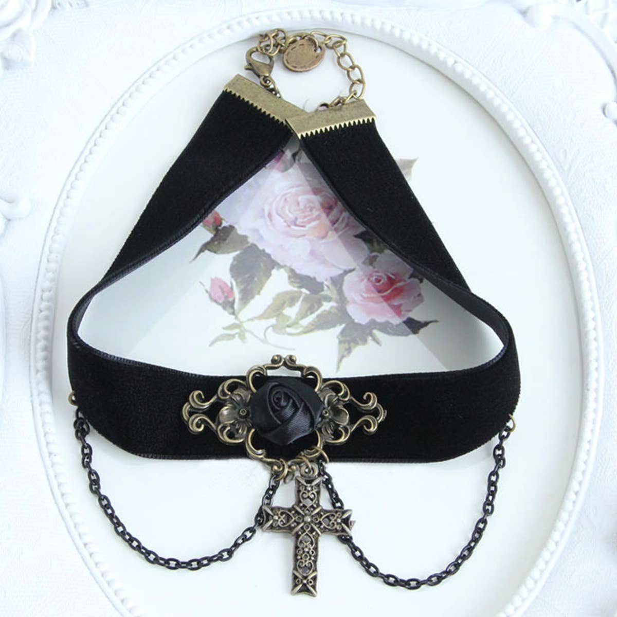 HALLOWEEN CROSS GOTHIC PUNK SHORT NECKLACE
