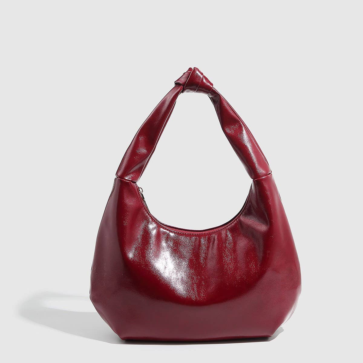 Glossy Cloud Shoulder Bag with Minimalist Design_CWAB5705