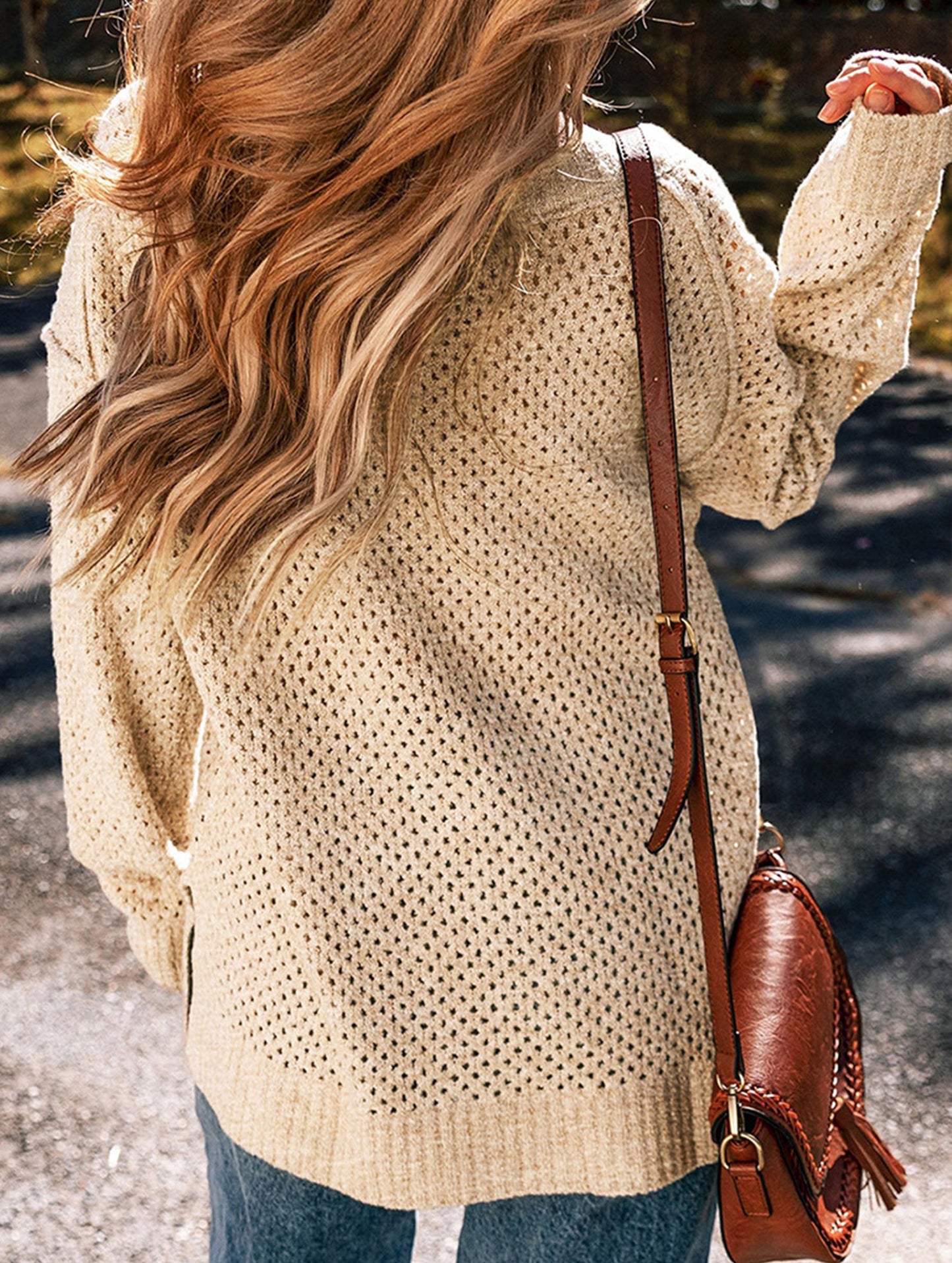 Loose V-neck sweater for women to hide fat