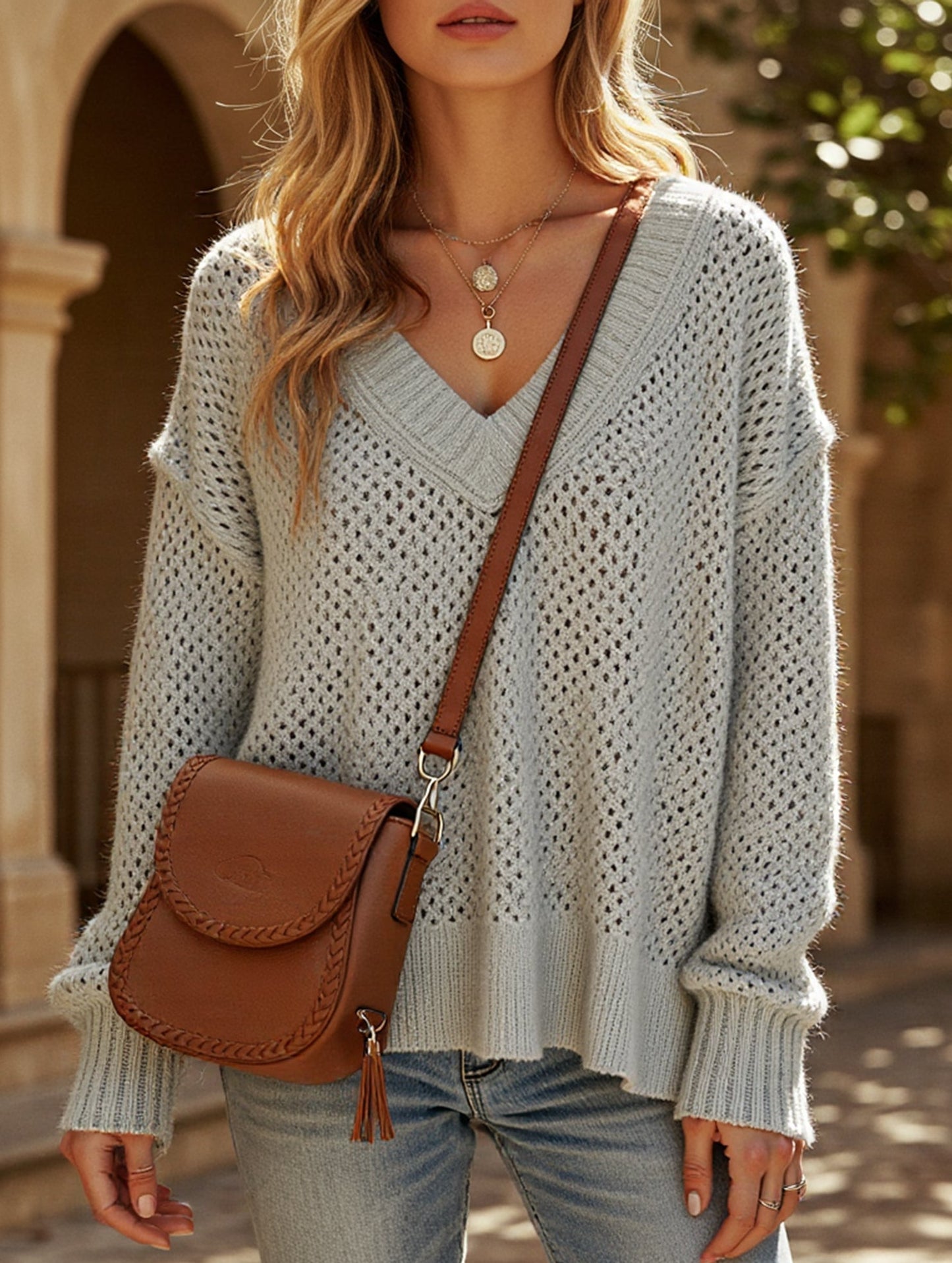 Loose V-neck sweater for women to hide fat