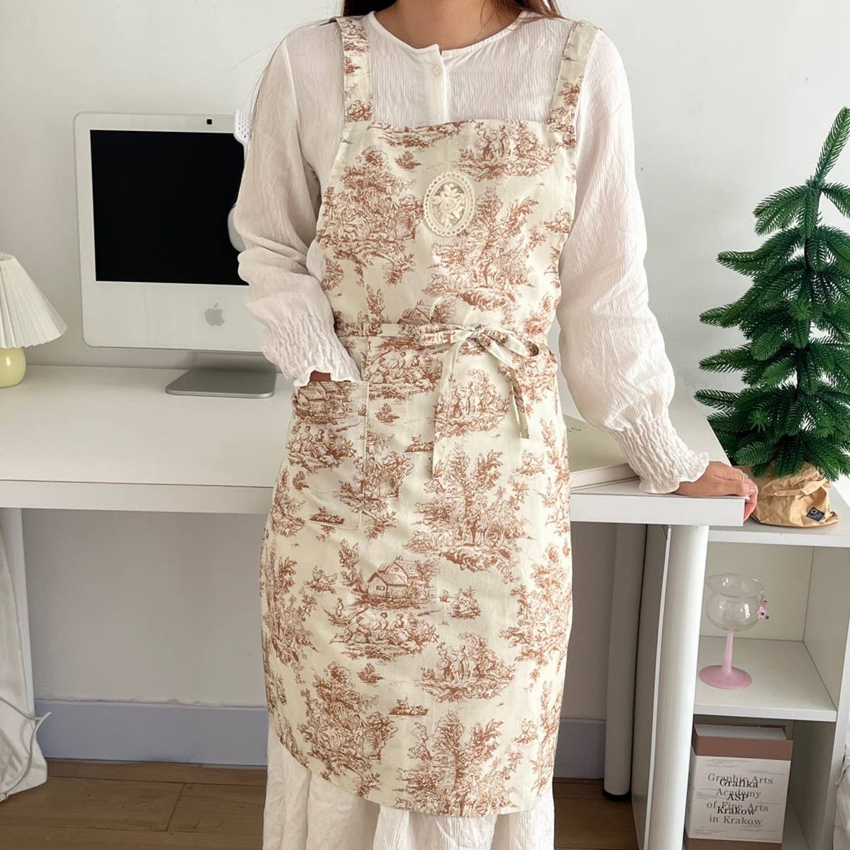 HOUSEHOLD WATERPROOF INK DRAWSTRING APRON