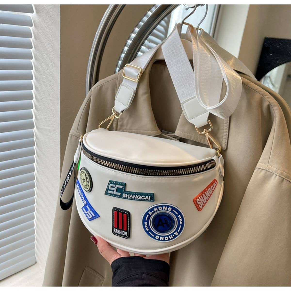 WIDE LETTER SHOULDER BELT BAG CROSSBODY BAG_CWAB2069