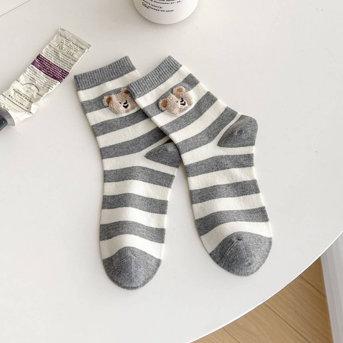 Cute Bear Pattern Cotton Crew Socks for Womens