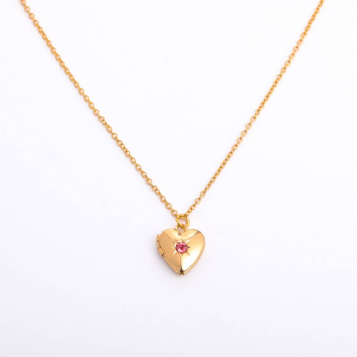 NEW DECEMBER BIRTHSTONE HEART NECKLACE