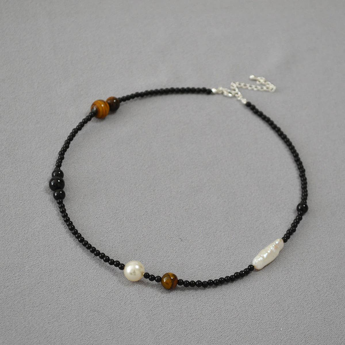 VINTAGE STITCHING ASYMMETRICAL BEADED NECKLACE
