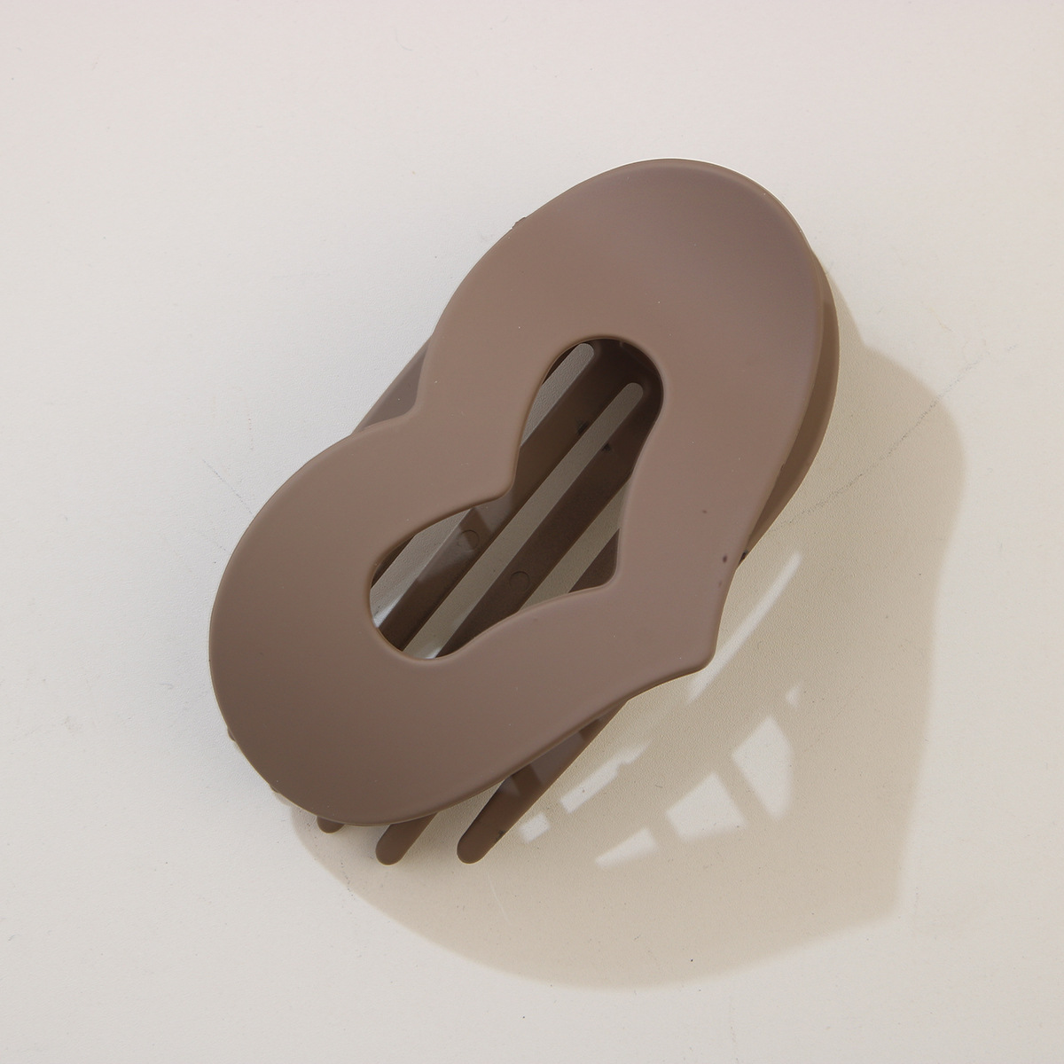 Love Shape Duckbill Clip ? No-Slip Half-Up Pin