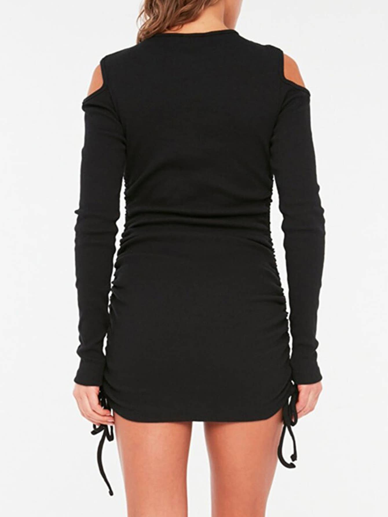 NICHE HIGH-WAISTED OFF-THE-SHOULDER SHORT DRESSES