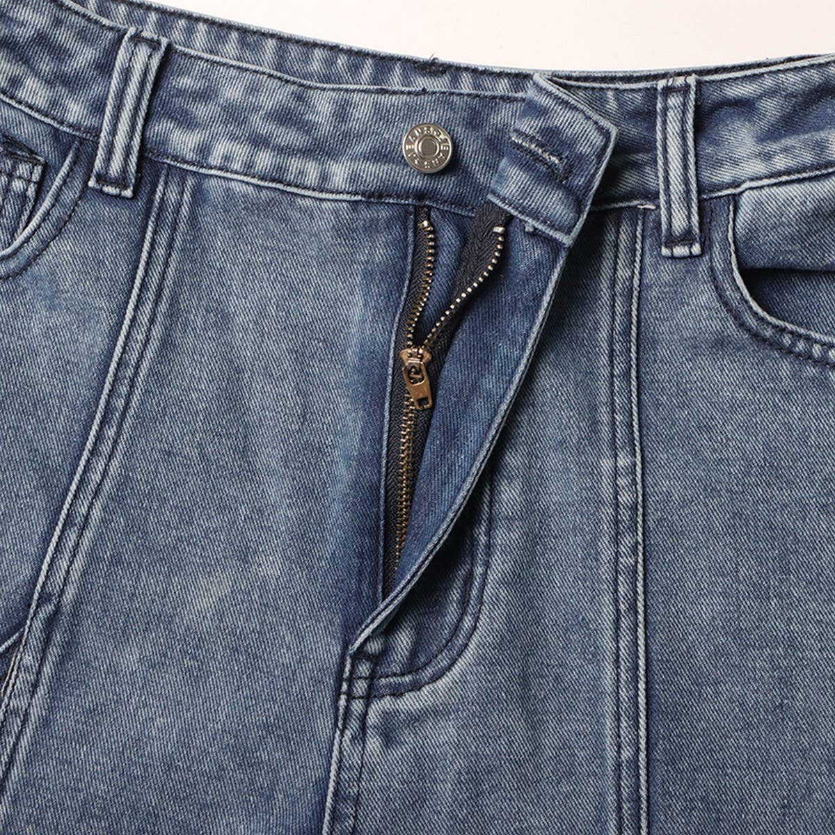 TRENDY PATCHWORK STRAIGHT LEG JEANS