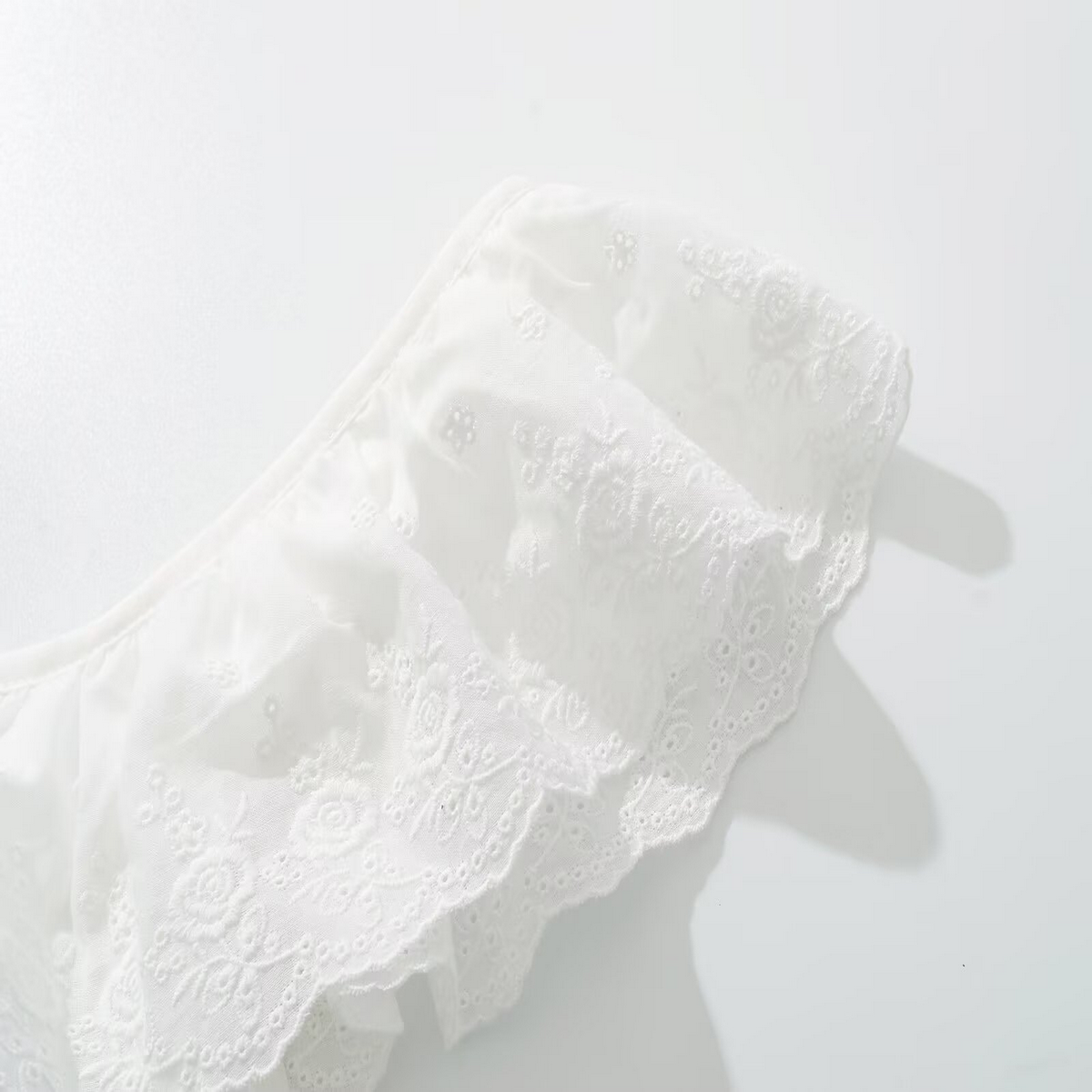 Lace Tank Top ??French Chic Casual Sleeveless_CWTHT0226