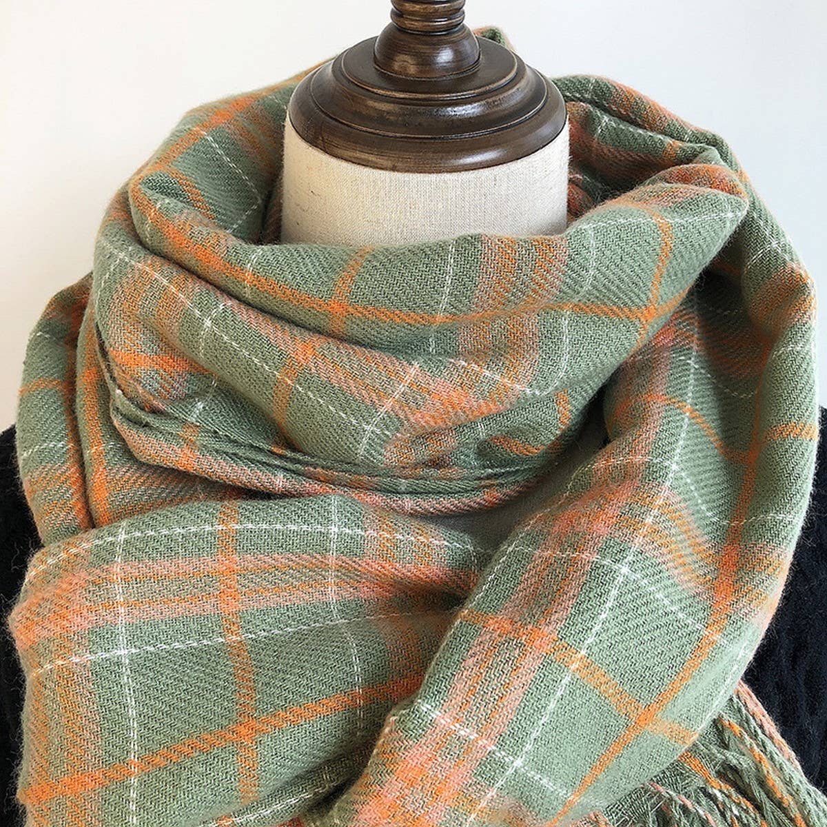 Plaid Faux Cashmere Scarf-Cozy Fringe Winter Wrap_CWASC1459