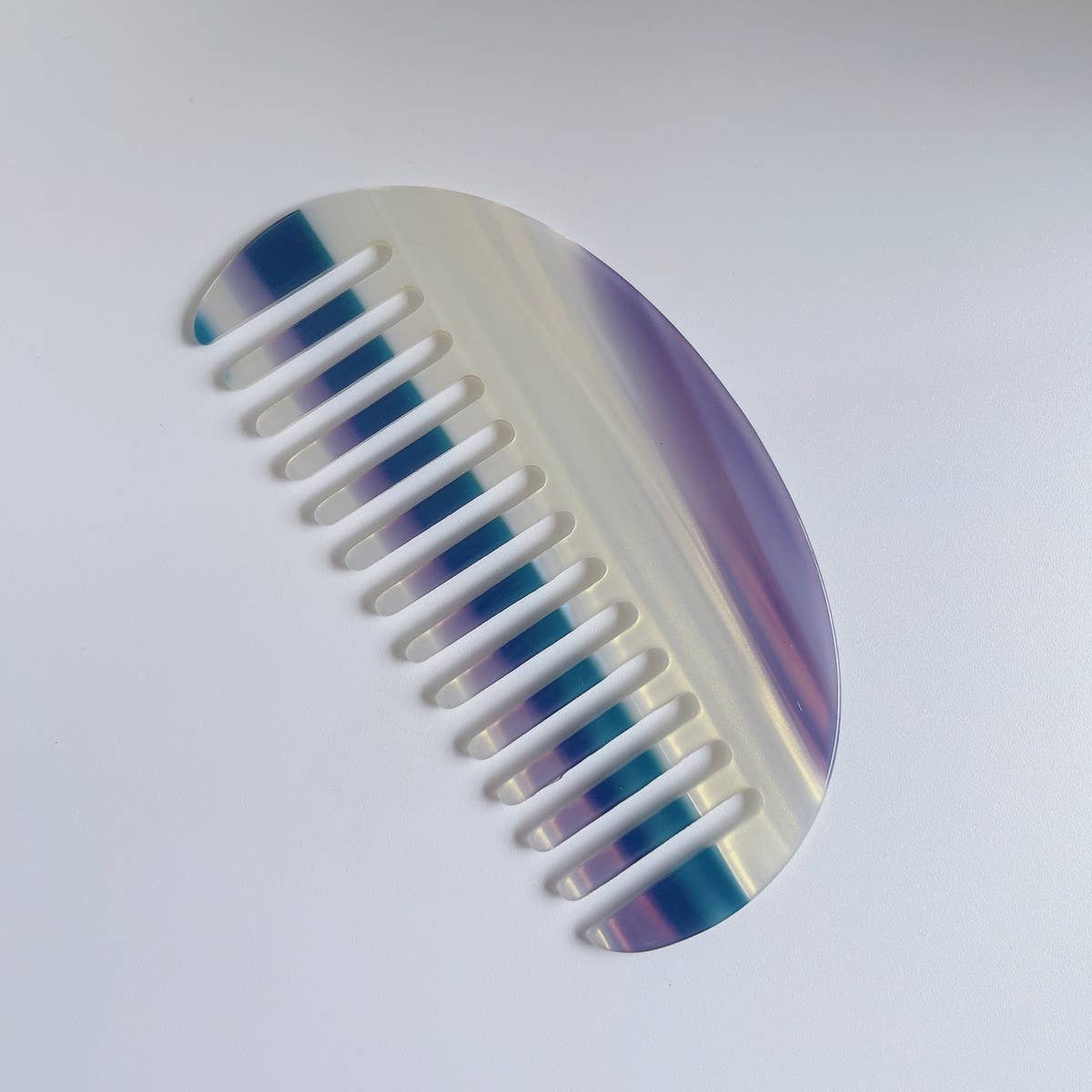 SIMPLE SEMICIRCULAR GEOMETRIC COMB_CWMM1090