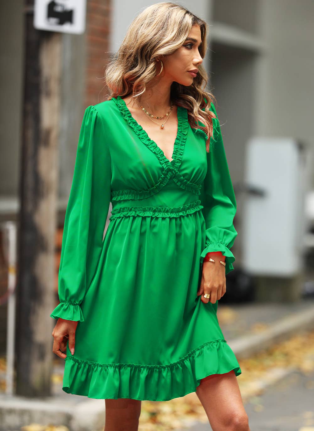 RUFFLED V-NECK HIGH-WAISTED LONG-SLEEVED DRESS