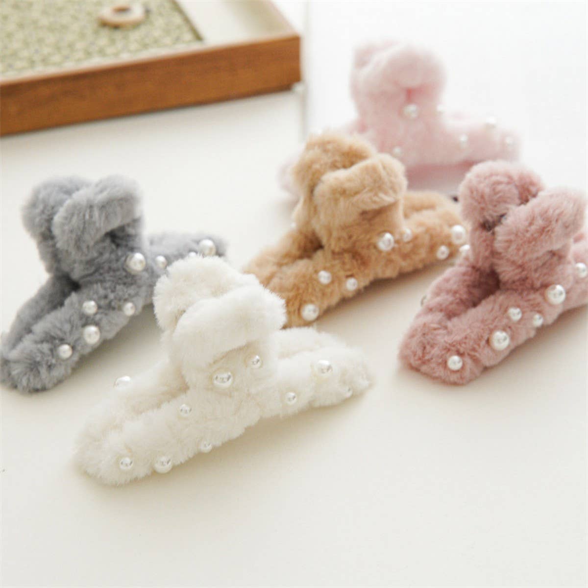 PEARL FUZZY HAIR CLAW CLIPS FOR FALL,WINTER_CWAHA0376