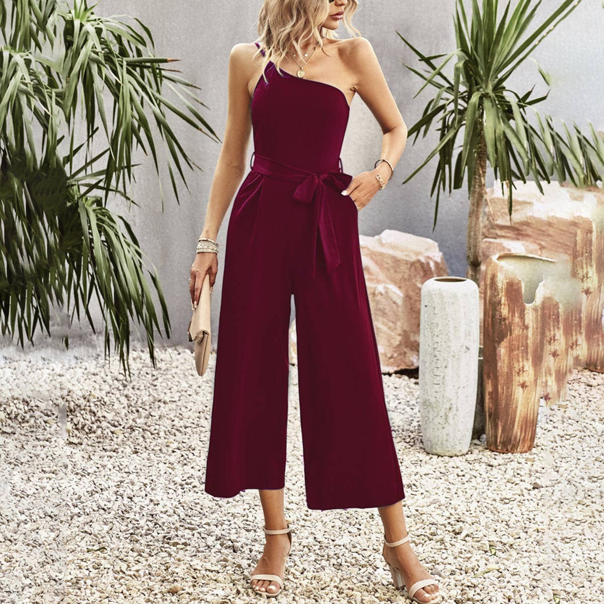 TEMPERAMENT SOLID COLOR STRAPLESS JUMPSUIT
