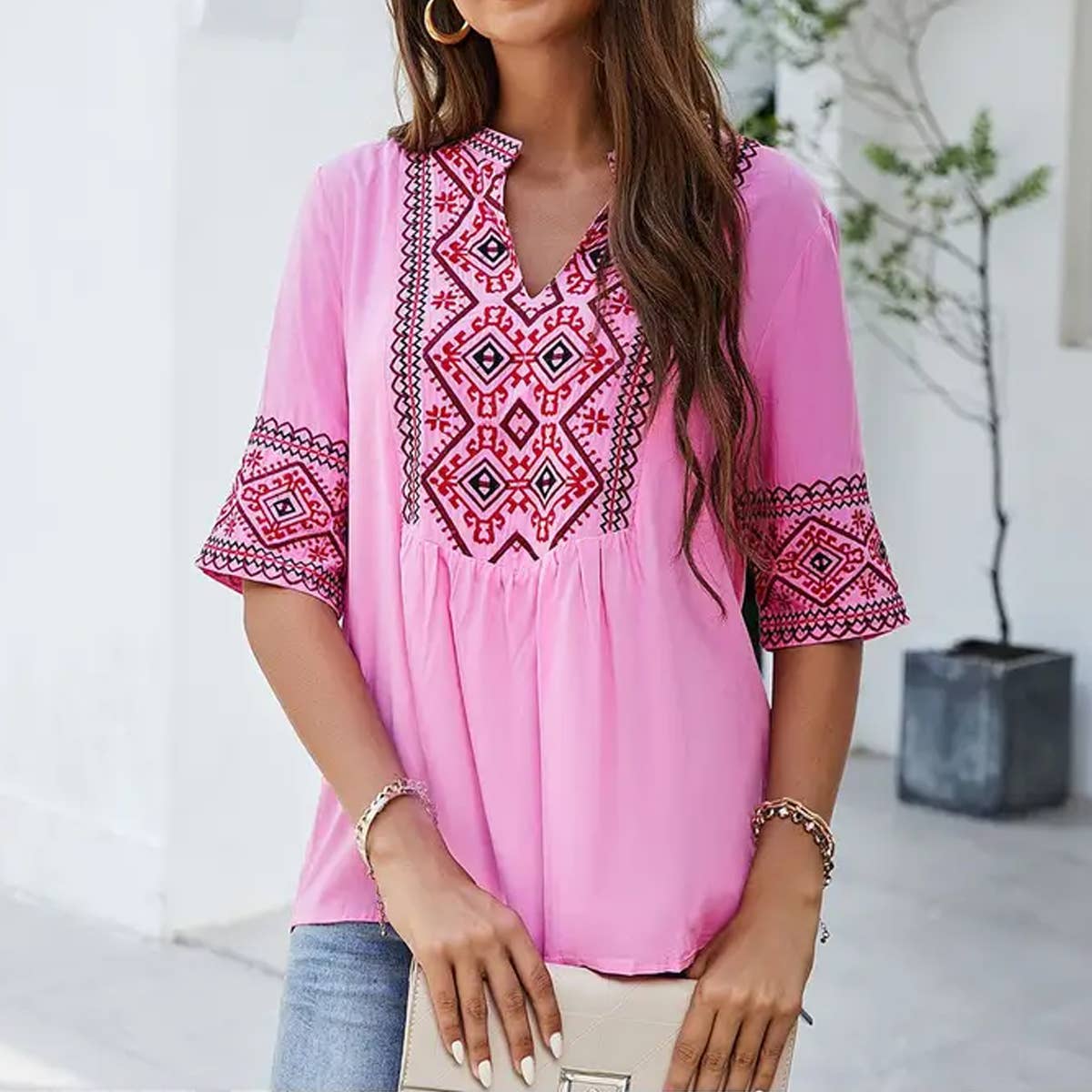 EMBROIDERED SUMMER BLOUSE FOR WOMEN