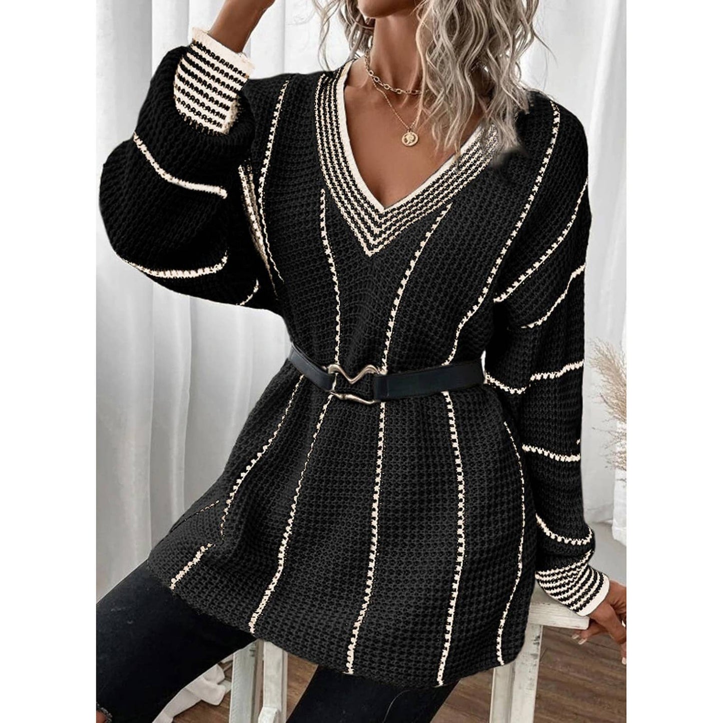 KNITTED V-NECK STRIPED PULLOVER SWEATER