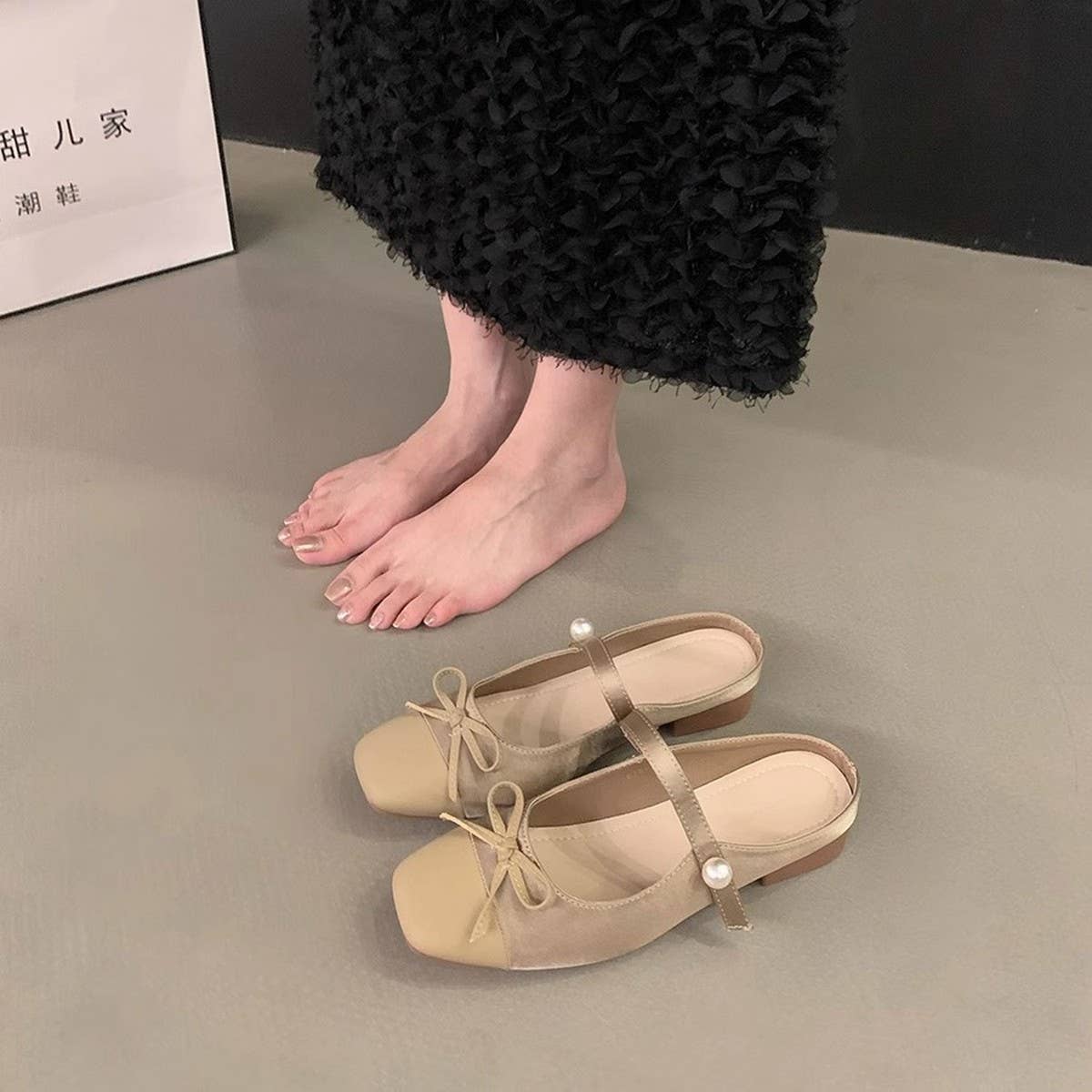 Pink Low Heel Closed Toe Mary Jane Slides_CWSHF0104