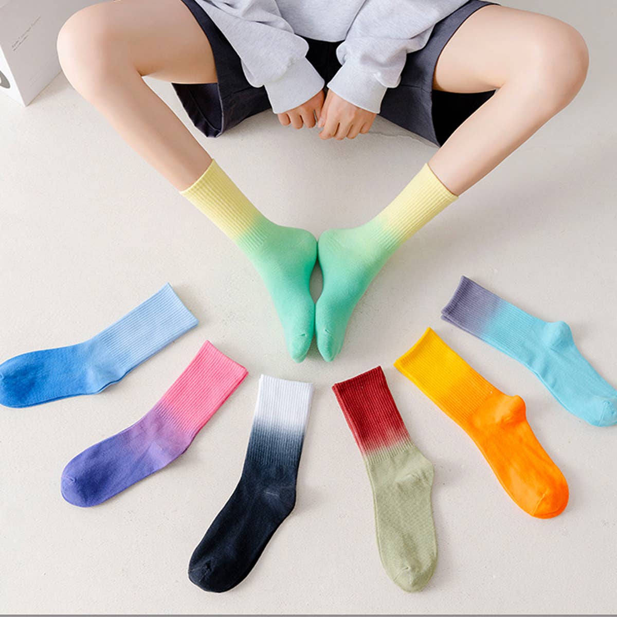 MIDDLE TUBE TIE-DYED SKATEBOARD SPORTS SOCKS