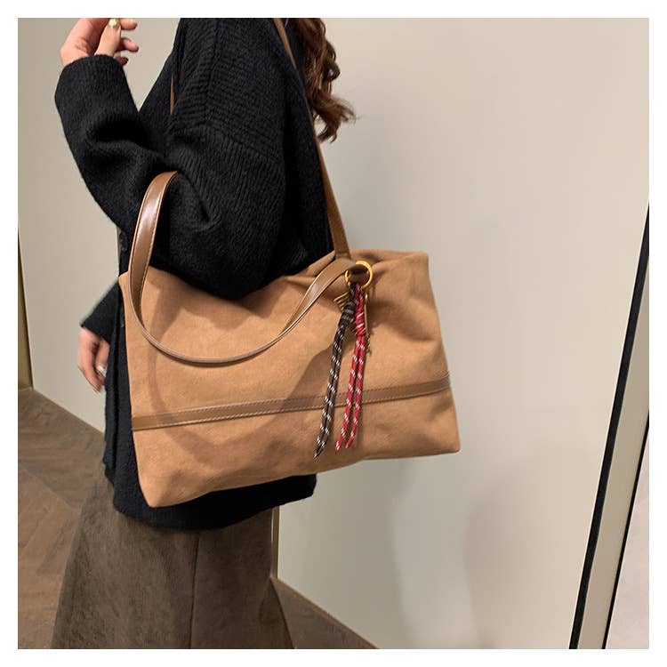 Personalized retro large-capacity tote bag