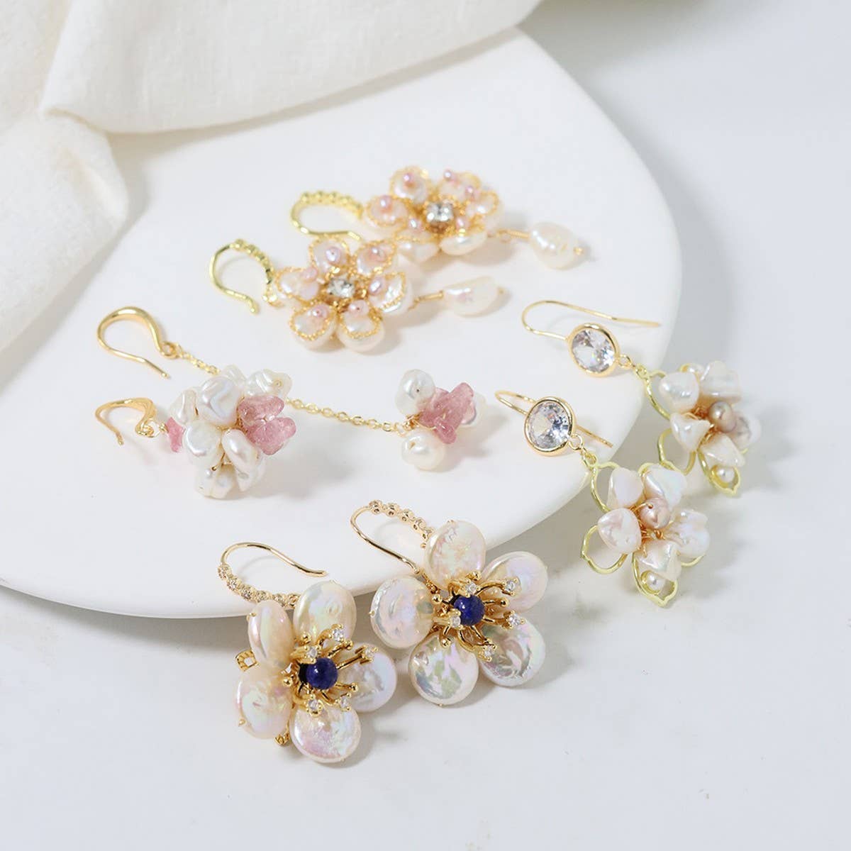 HIGH-END FLOWER ANCIENT STYLE SWEET EARRINGS