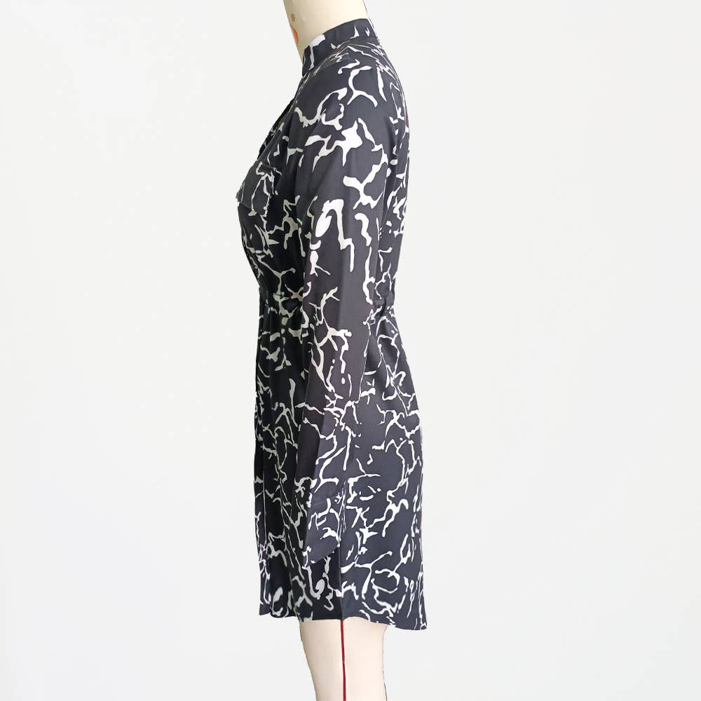 LONG-SLEEVED PRINTED SHIRT DRESS WITH WAIST STRAP