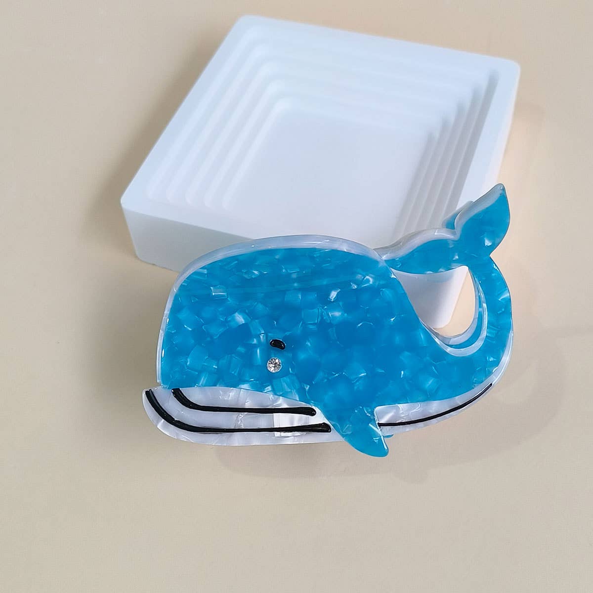 OCEAN WHALE SHELL FISH SEASHELL HAIR CLAW CLIPS_CWAHA0550