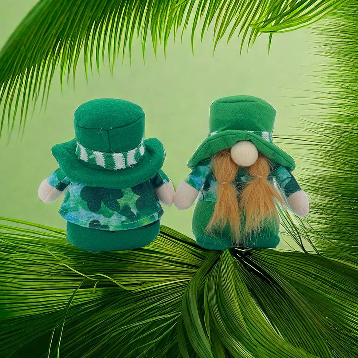 ST. PATRICK'S DAY GREEN HAT DOLL ORNAMENT_CWMM3441